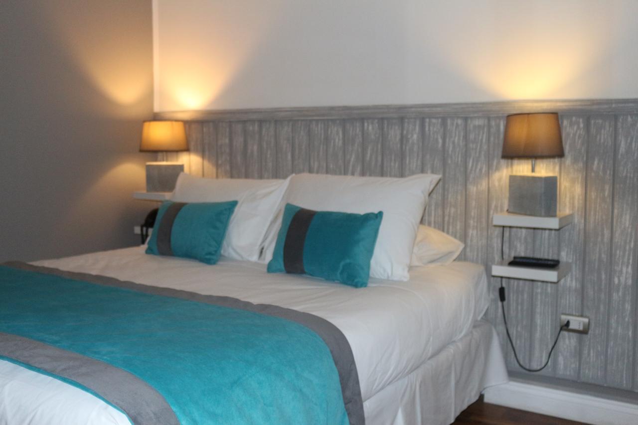 Casa De La Patagonia Hotel ปวยร์โตนาตาเลส ภายนอก รูปภาพ